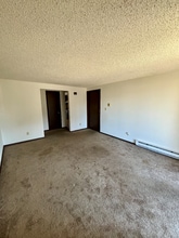 21-25 Barton Ct in Buffalo, NY - Building Photo - Building Photo