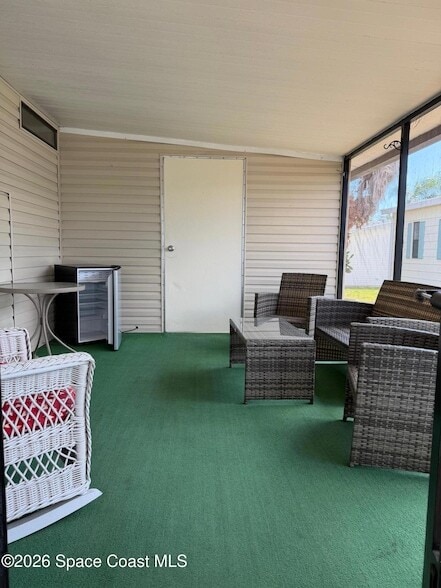 706 Hyacinth Cir in Micco, FL - Foto de edificio - Building Photo