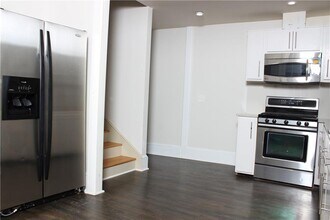 1124 Center St NW in Atlanta, GA - Building Photo - Building Photo