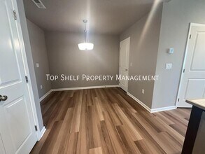 2308 Hazeltine Pl in Norwalk, IA - Building Photo - Building Photo