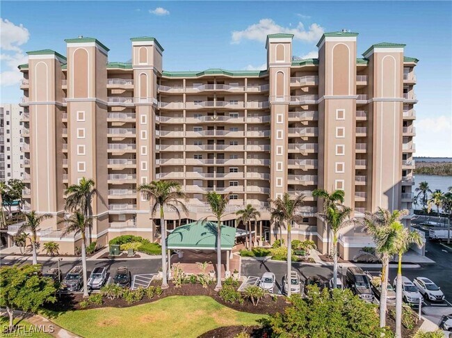 4141 Bay Beach Ln in Fort Myers Beach, FL - Building Photo - Building Photo
