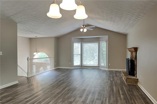 77 Breckenridge Dr in Powder Springs, GA - Building Photo - Building Photo