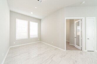 2131 Wisteria Cove Dr in Fulshear, TX - Building Photo - Building Photo