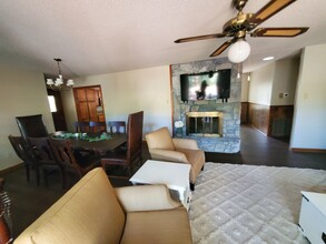 12 Badajoz Way in Hot Springs, AR - Building Photo - Building Photo