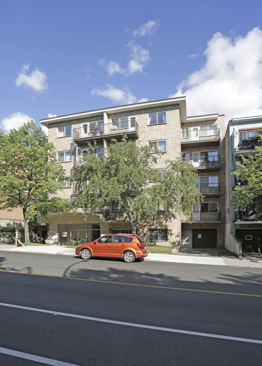 3330 Édouard-Montpetit in Montréal, QC - Building Photo