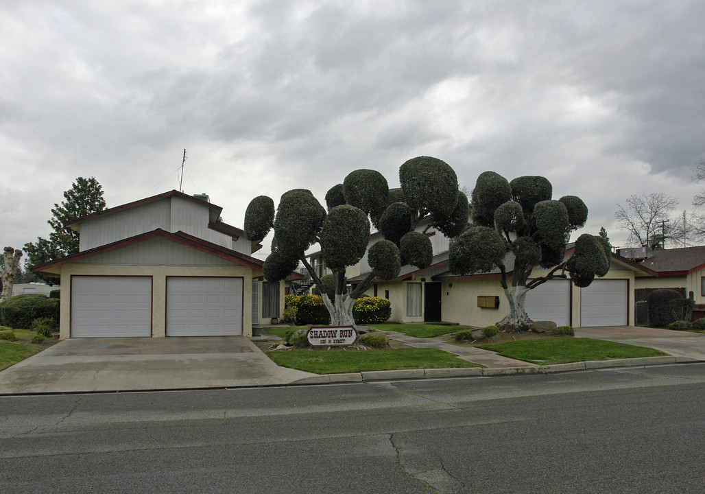 323 N N St in Madera, CA - Building Photo