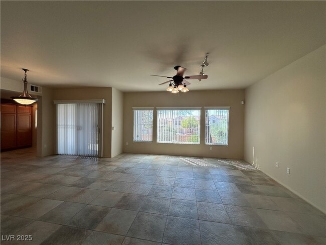 11855 Portina Dr in Las Vegas, NV - Building Photo - Building Photo