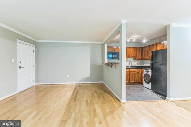 property at 3105 Naylor Rd SE
