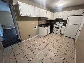 5470 Lexington Rd in Winterville, GA - Building Photo - Building Photo