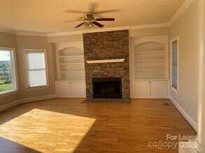 144 Chandeleur Dr in Mooresville, NC - Building Photo - Building Photo