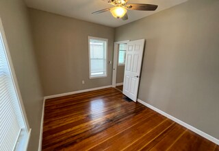 227 Holland St, Unit 3 in Somerville, MA - Building Photo - Building Photo