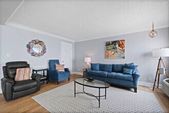 201 Rudee Loop Connector in Virginia Beach, VA - Building Photo - Building Photo