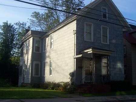 361 W Main St in Little Falls, NY - Building Photo