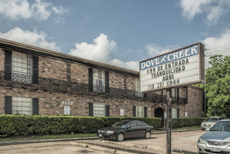 Dove Creek in Houston, TX - Building Photo - Building Photo