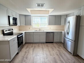 843 N Arroya Rd in Apache Junction, AZ - Building Photo - Building Photo