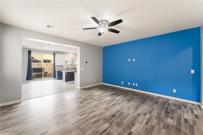 property at 1216 Fox Grove Ct