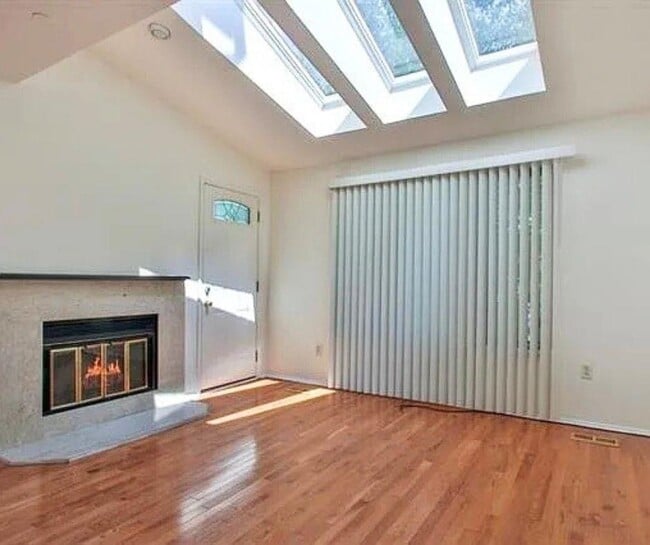 property at 700 Mainsail Ln