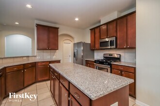 21324 Kings Guild Ln in Kingwood, TX - Building Photo - Building Photo