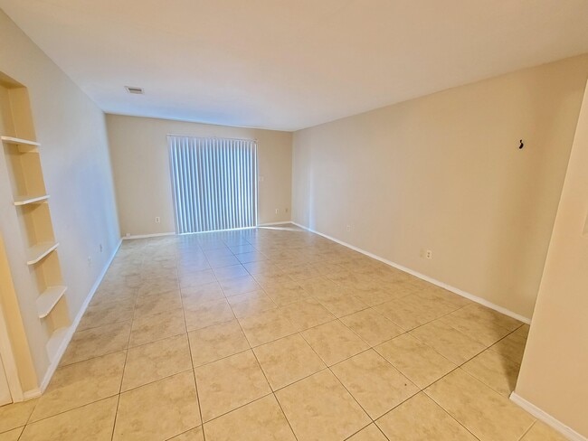 1614 Green Briar Pkwy
