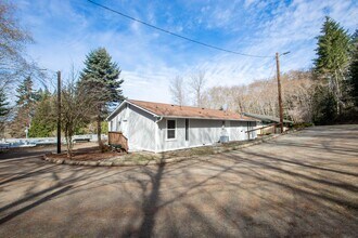 322 S Birch St in Mccleary, WA - Building Photo - Building Photo