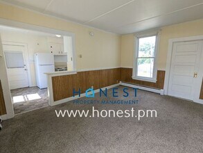 122 Benton Ave in Winslow, ME - Building Photo - Building Photo