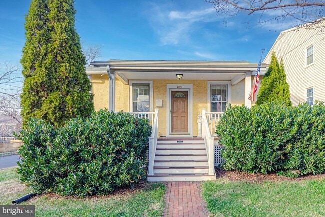 property at 400 Clifford Ave