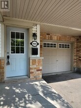 1005 Andora Ave in Ottawa, ON - Building Photo - Building Photo