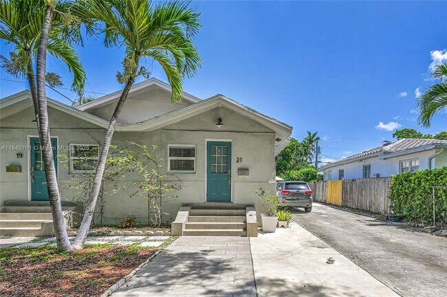 21 NE 48th St in Miami, FL - Building Photo - Building Photo