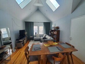 72 Marshall St in Medford, MA - Building Photo - Building Photo