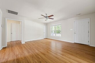 6624 Old Zion Hill Rd in Richmond, VA - Building Photo - Building Photo