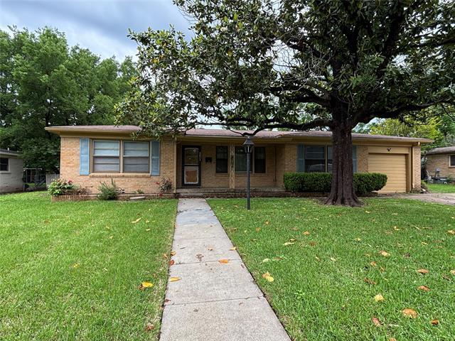 property at 5613 Volder Dr