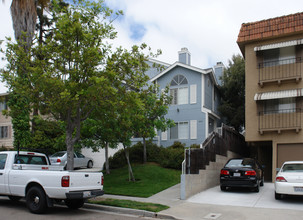 4145 Hamilton St in San Diego, CA - Foto de edificio - Building Photo