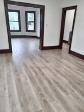 181 Easton Ave, Unit 1 in Waterbury, CT - Building Photo - Building Photo