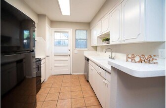 6311 Fondren Rd in Houston, TX - Building Photo - Building Photo