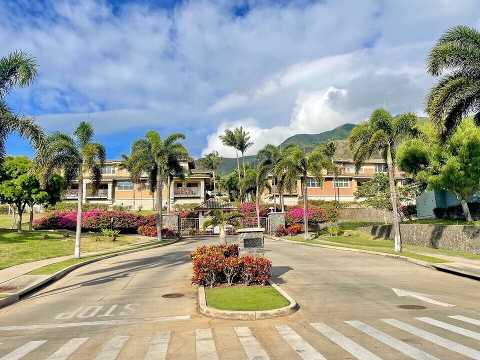 49 Kokea St in Wailuku, HI - Building Photo