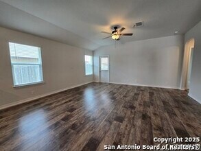 425 Sabine River in Cibolo, TX - Building Photo - Building Photo