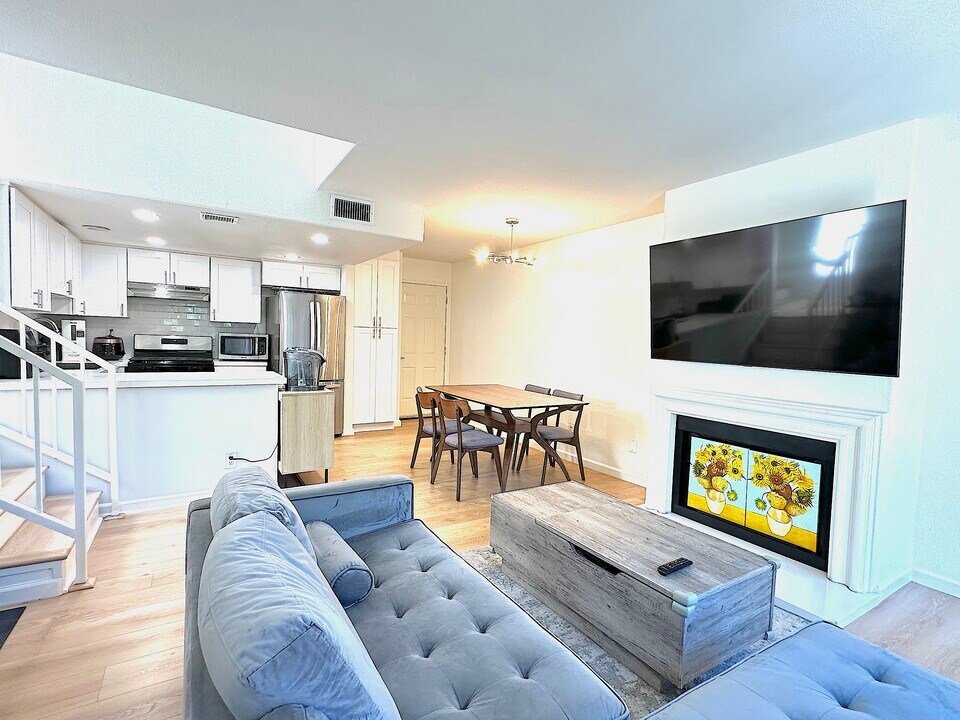 2224 Duane St in Los Angeles, CA - Building Photo