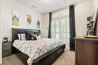 11910 Wilby Crk in San Antonio, TX - Foto de edificio - Building Photo