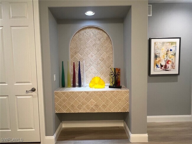 property at 817 Regency Reserve Cir