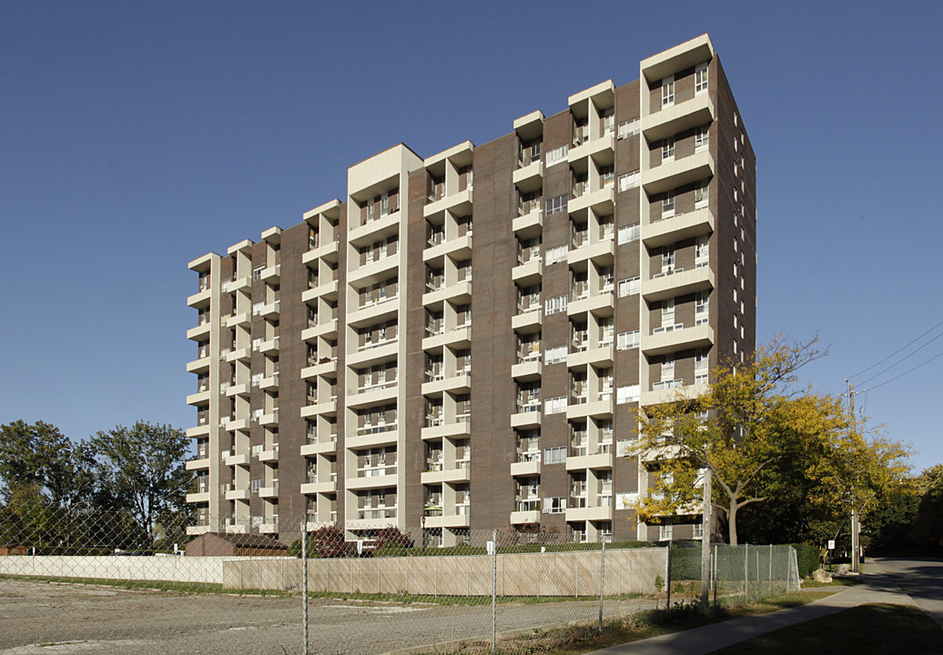 The Southport in Toronto, ON - Building Photo
