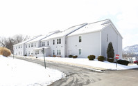 Green Diamond Place in Baden, PA - Foto de edificio - Building Photo