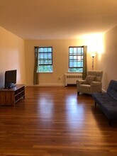 44 Browne St in Brookline, MA - Building Photo - Building Photo