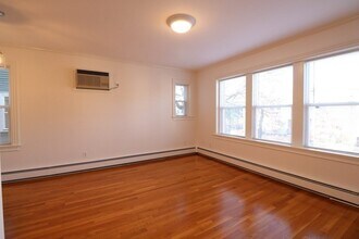 30 Upland Rd, Unit 9 in Cambridge, MA - Building Photo - Building Photo