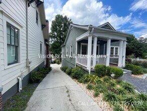 356 Sinclair Ave NE in Atlanta, GA - Building Photo - Building Photo