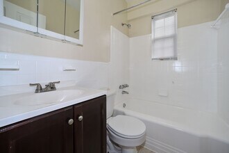 The Roberta in Washington, DC - Building Photo - Building Photo