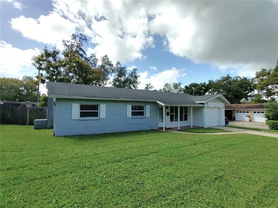 516 Ellsworth St in Altamonte Springs, FL - Building Photo