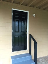 116 Bassedena Cir S in Lakeland, FL - Building Photo - Building Photo