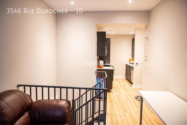 3546 Rue Durocher in Montréal, QC - Building Photo - Building Photo