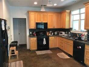 5101 Martin Ave in Austin, TX - Building Photo - Building Photo
