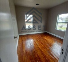 1722 NE 20th St in Oklahoma City, OK - Building Photo - Building Photo